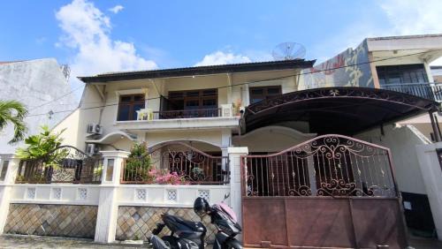 Gubeng House | Surabaya Homey Dharmahusada Syariah