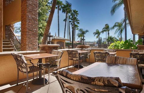 San Bernardino Hotel | SureStay Plus Hotel by Best Western San Bernardino South