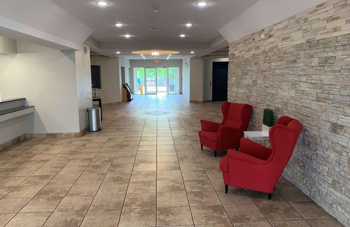 North San Antonio - SAT Hotel | SureStay Plus by Best Western San Antonio Fort Sam Houston