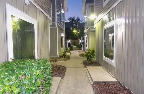 Ferry Pass Hotel | SureStay Studio by Best Western Pensacola
