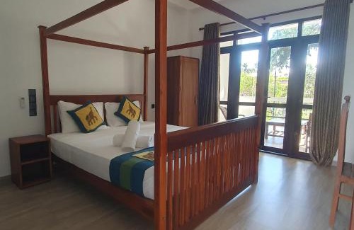Matara House | surf and stay