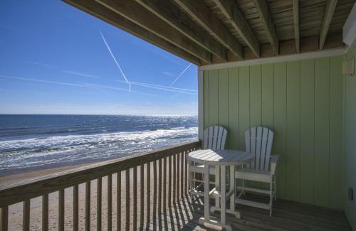 Surf City Apartment | Surf City Getaway - Pool & Ocean Views Villa