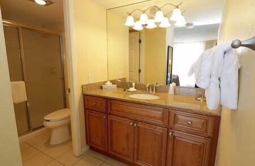 Marco Island Hotel | Surf Club, Pool, Hot Tub, Gym, Beach, Beachfront