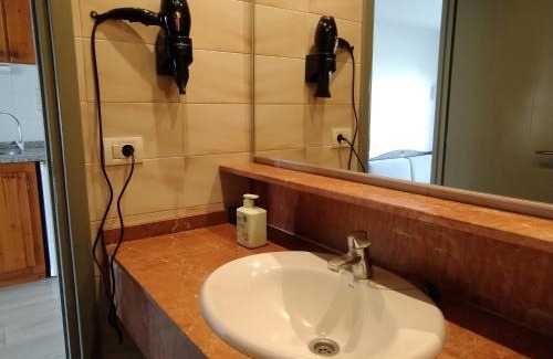 Los Abrigos House | Surf Harbour B&B