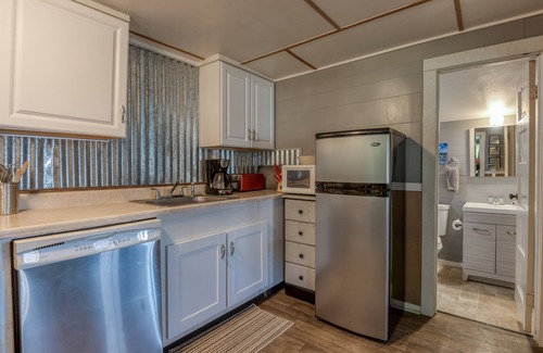Otter Rock Cabin | Surf Haven Unit S w/fire pit walking distance to surfing beaches