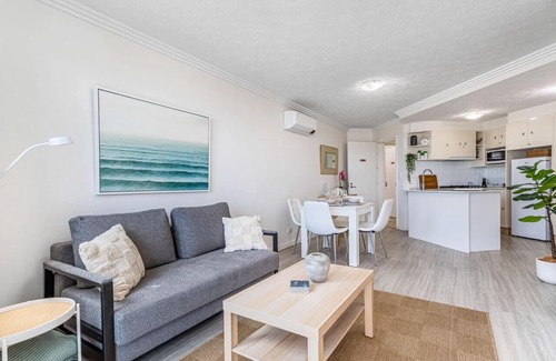 Palm Beach Apartment | Surf Watch Palm Beach