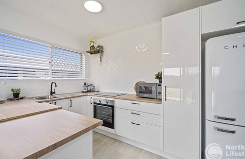 Hastings Point House | Surf Whispers - Absolute Beachfront Getaway