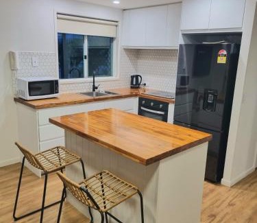 Surfers Paradise Apartment | Surfers Beach Resort One
