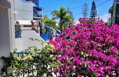Surfers Paradise Apartment | Surfers Beach Resort One