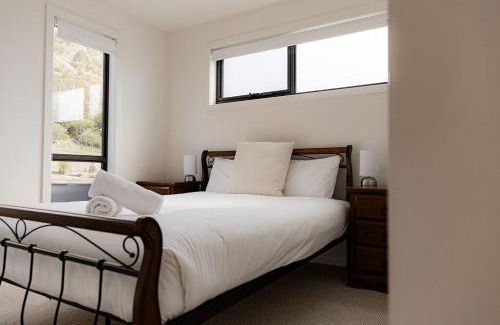 Bicheno House | Surfscape