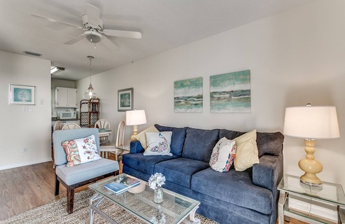 Surfside Beach Condo | Surfside Beach ocean view. 3-night min anytime between 9/26-10/1. Reduced rate