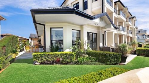 Ettalong Beach House | Surfside Ettalong Beach Beachfront