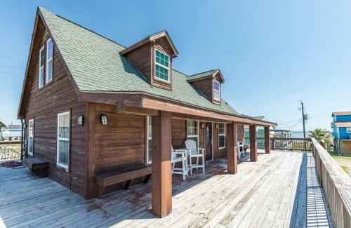 Freeport House | Surfside Seaclusion on Skimmer - Surf Swim Sleep in Style