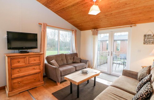 Kiplin House | Surrey Lodge
