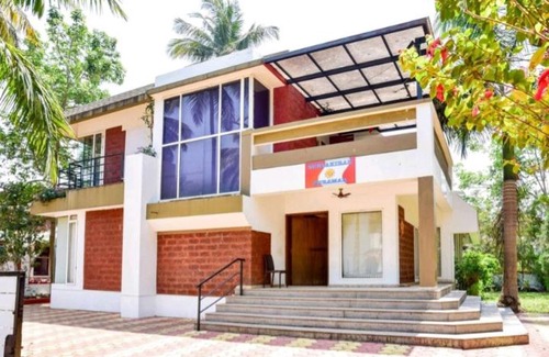 Taleigao Bed & Breakfast | Surya Kiran Miramar