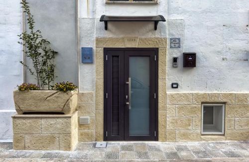 Mottola Apartment | Sus e Sott B&B