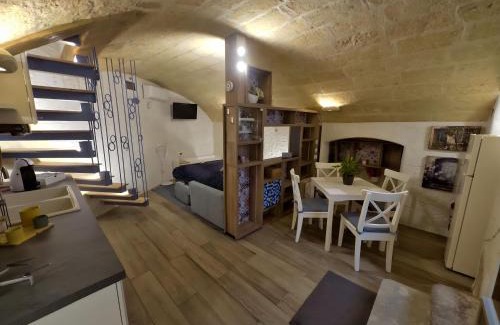 Mottola Apartment | Sus e Sott B&B