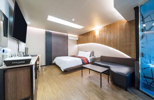 Paldal-gu Hotel | Suwon Station Lime
