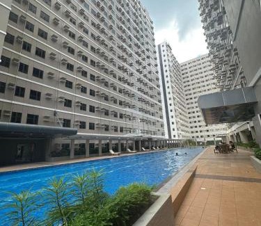 Dasmarinas Apartment | Suzi's Place @ Green 2 Residences Free Wi-fi & Netflix