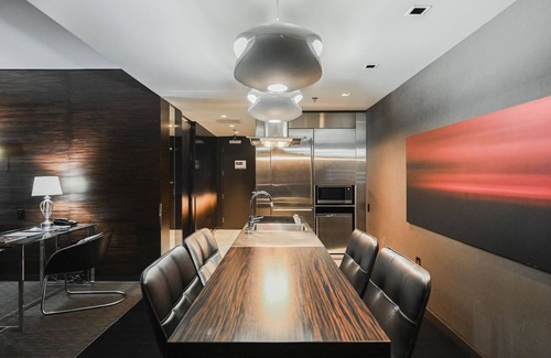Las Vegas Apartment | SVS: One Bedroom at Palms Place