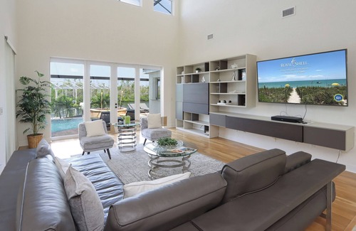 Peninsula Point House | SW Cape Coral Vacation Rental Direct Access 5 bedroom 4.5 bathroom Pool & Dock - Sunset Hideaway