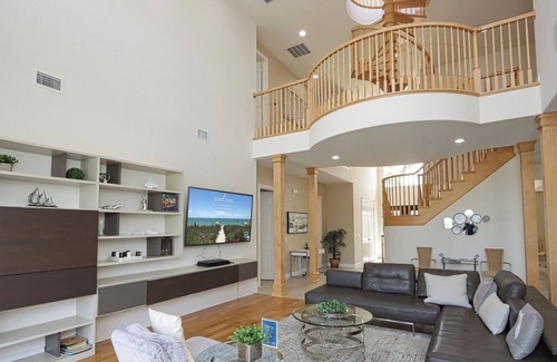 Peninsula Point House | SW Cape Coral Vacation Rental Direct Access 5 bedroom 4.5 bathroom Pool & Dock - Sunset Hideaway