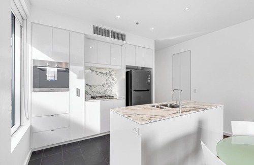 Adelaide Central Business District Apartment | Swainson on Hindmarsh