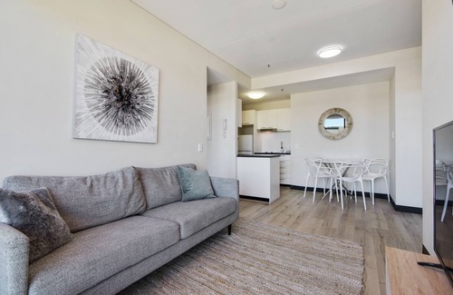 Adelaide Central Business District Apartment | Swainson on Synagogue - 1401