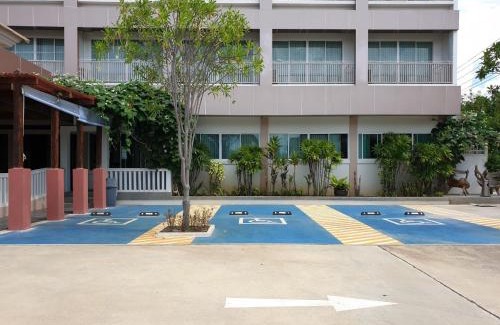 Sattahip Hotel | Swan Lake Hotel Sattahip