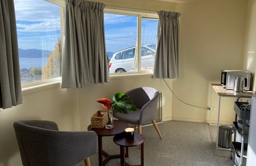Sandy Bay Apartment | Swan Sea Cozy Room at Sandy Bay
