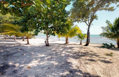 Cocoplum Hotel | Swan Villas