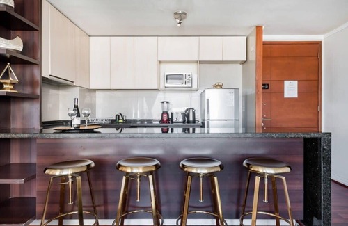 Apoquindo Apartment | Sweeping Vistas at a Sumptuous City Escape