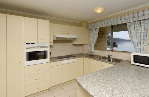 Soldiers Point Apartment | Sweeping water views across the Bay of Port Stephens