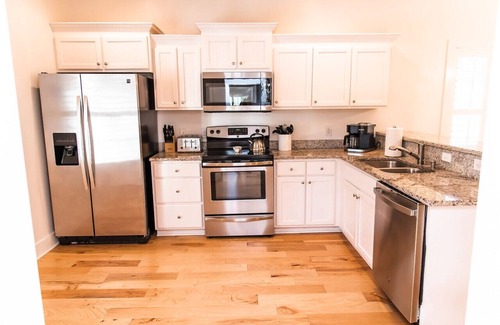 Murrells Inlet Cottage | Sweet Caroline’s Inlet Cottage;Walk to Marshwalk! Porch,Grill,Cornhole,Foosball