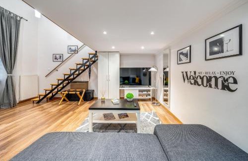 Terezvaros Apartment | Sweet Dreams at Oktogon Downtown