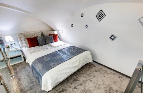 Terezvaros Apartment | Sweet Dreams in the Heart of the City
