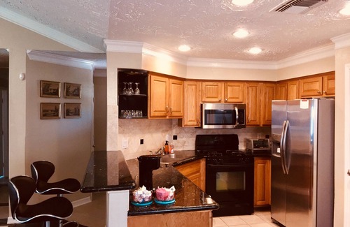 Houston House | Sweet Home 1 - For Families in a convenient area