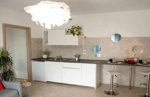 Borgo Dora House | Sweet River B & B apartment NEW, bright and comfortable