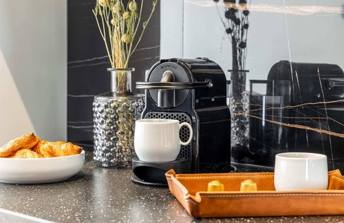 Quartier de la Place-Vendome Apartment | Sweett | Madeleine IV