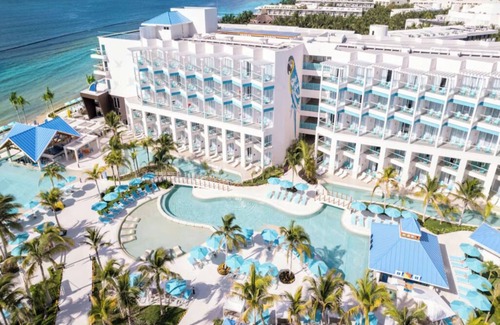 Puerto Morelos Apartment | Swim-Up Suite/Infinity Pool/Private Terrace/Caribbean Sea Views ; Adults-Only