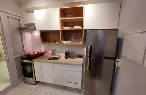 Pinheiros Apartment | Swimming pool apartment. High standard for family or business people! 4 minutes from the subway!