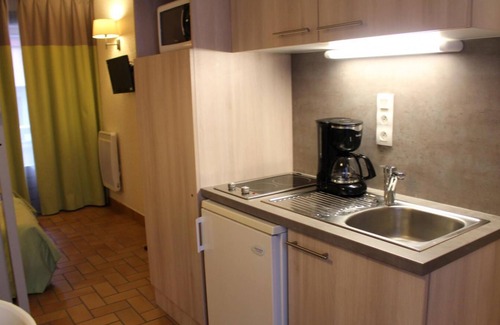 Evian-les-Bains Apartment | Swimming pool, sauna, balcony, tv, 23m², Thollon les Mémises
