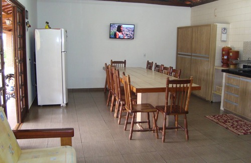 Itapeva House | Swimming pool with beach, 5 bedrooms, fireplace, bonfire, 120km from SP. Monte Verde 50km away