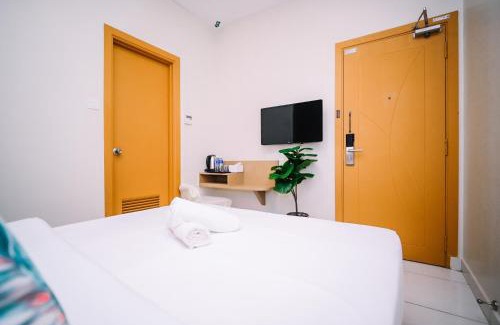 Nilai Hotel | Swing & Pillows - Dataran Nilai