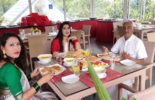 Chithirapuram Hotel | SWISS COUNTY