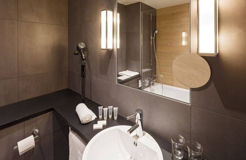 Lausanne Center Hotel | Swiss Wine by Fassbind