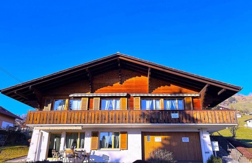 Goldiwil Apartment | SwissHut Stunning Views Alps & Lake - Apart. Aeschlen Up