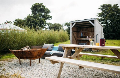Newquay Cabin | Sycamore - A luxury couples+ Yurt on a stunning historic estate near Newquay