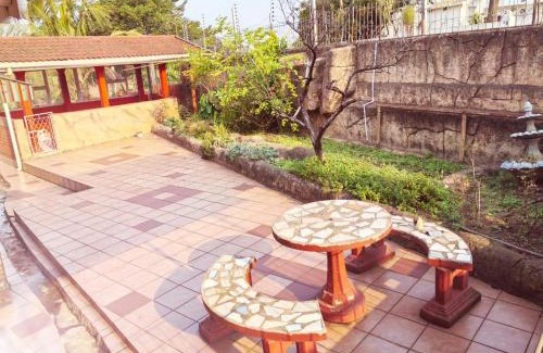 Isipingo House | Sydney's NA Guest House and Venue