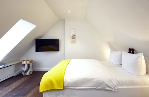 Munkmarsch Apartment | "Syltbrise Munkmarsch" Deluxe apartment on the mudflat with balcony & WiFi